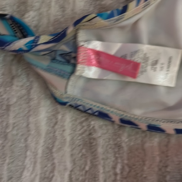 two piece bathing suit - Picture 3 of 3